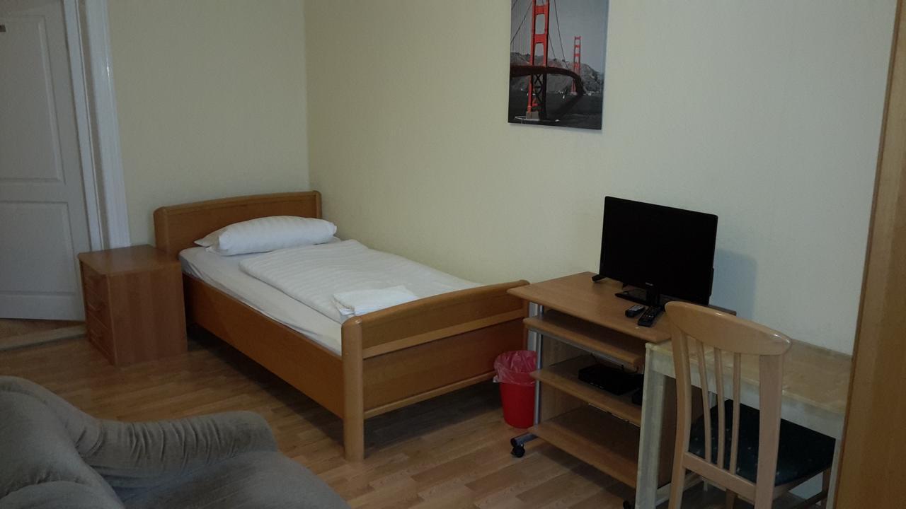 Landgasthof Schönecke Wahrenholz Exteriör bild