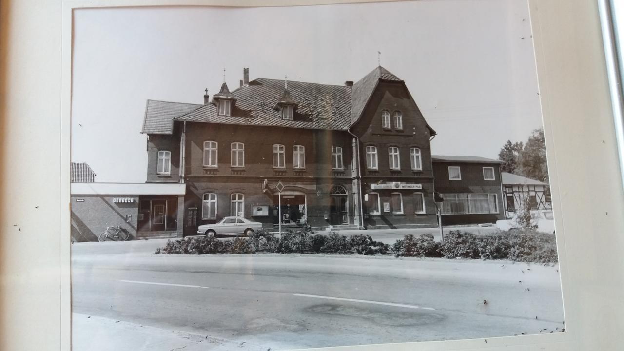 Landgasthof Schönecke Wahrenholz Exteriör bild
